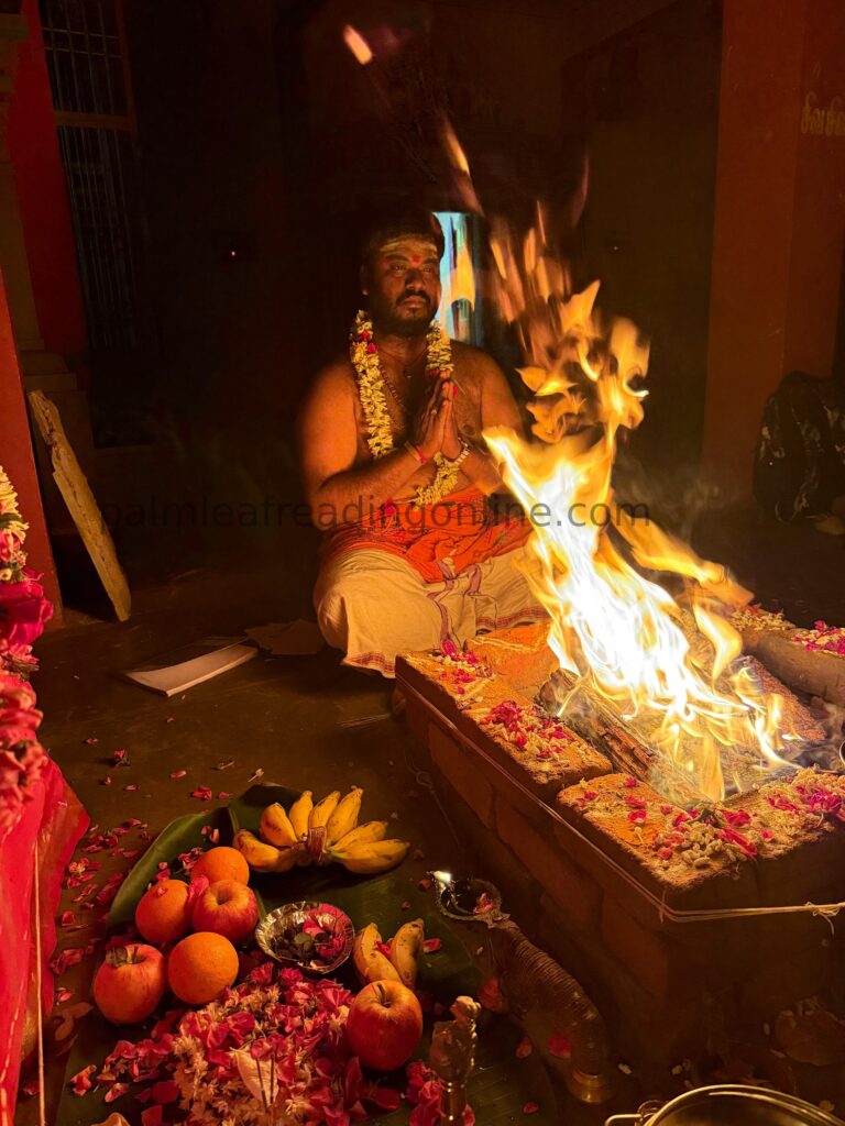 Guruji Velmurugan & Palm leaf Reading Online